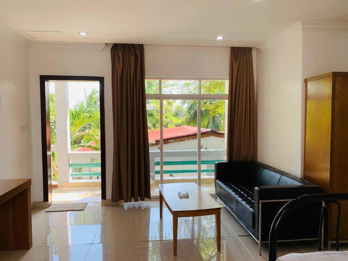 Coconut Beach yakınında 80m2 stüdyo , 1 banyolu Derm Tkov Village Dış mekan fotoğraf