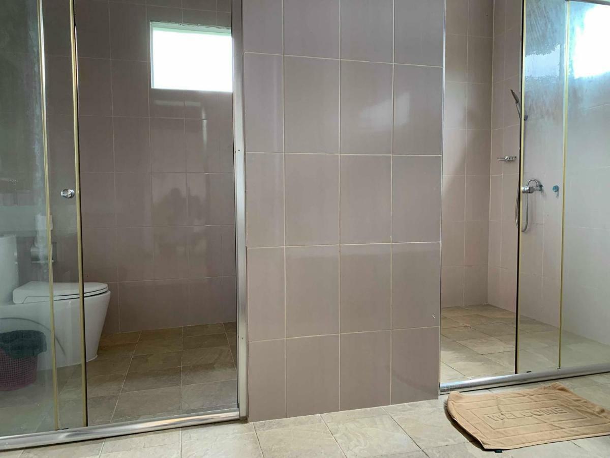 Coconut Beach yakınında 80m2 stüdyo , 1 banyolu Derm Tkov Village Dış mekan fotoğraf