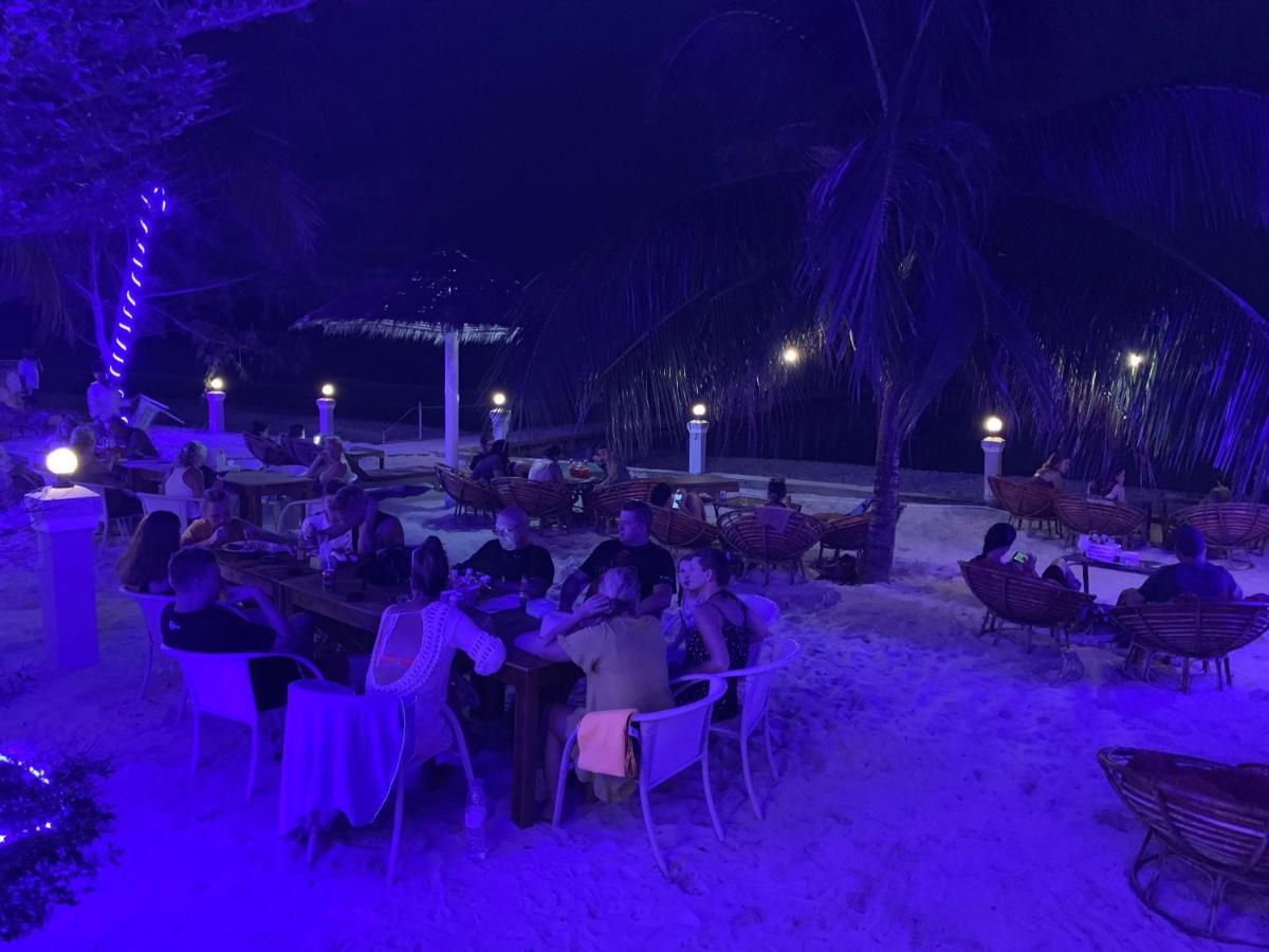 Coconut Beach yakınında 80m2 stüdyo , 1 banyolu Derm Tkov Village Dış mekan fotoğraf