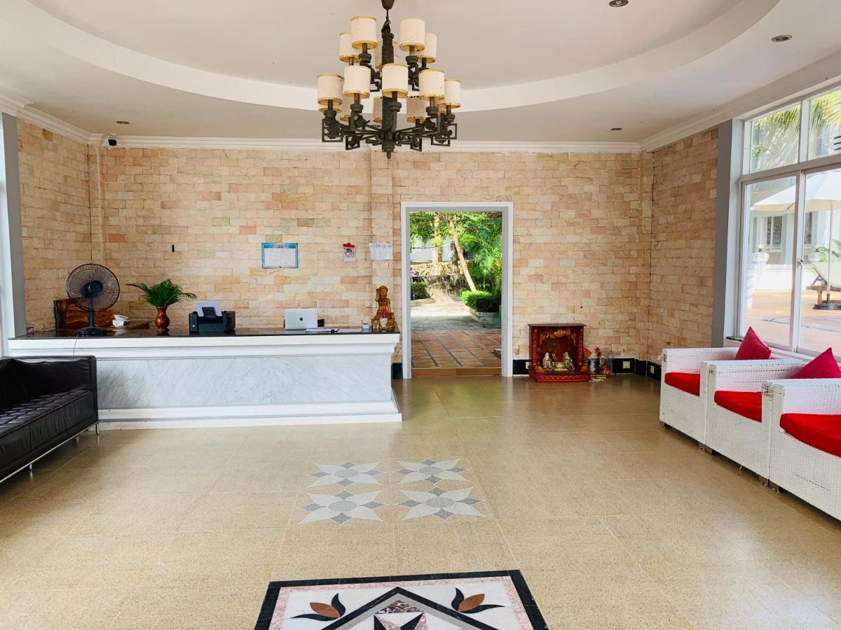 Coconut Beach yakınında 80m2 stüdyo , 1 banyolu Derm Tkov Village Dış mekan fotoğraf